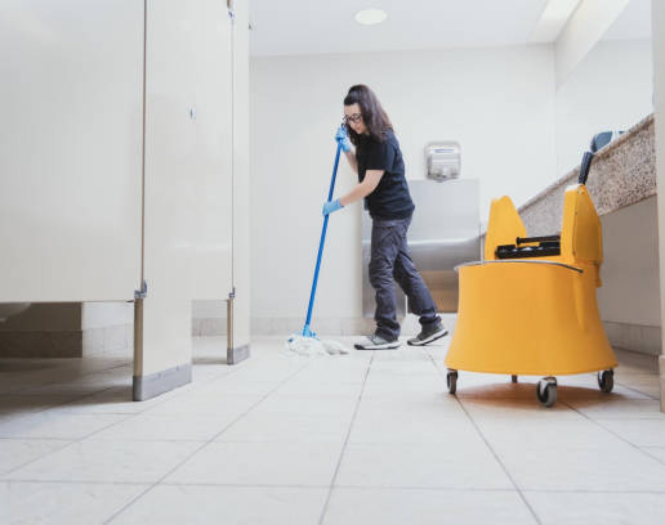 Full service janitorial cleaning for commercial properties and office buildings