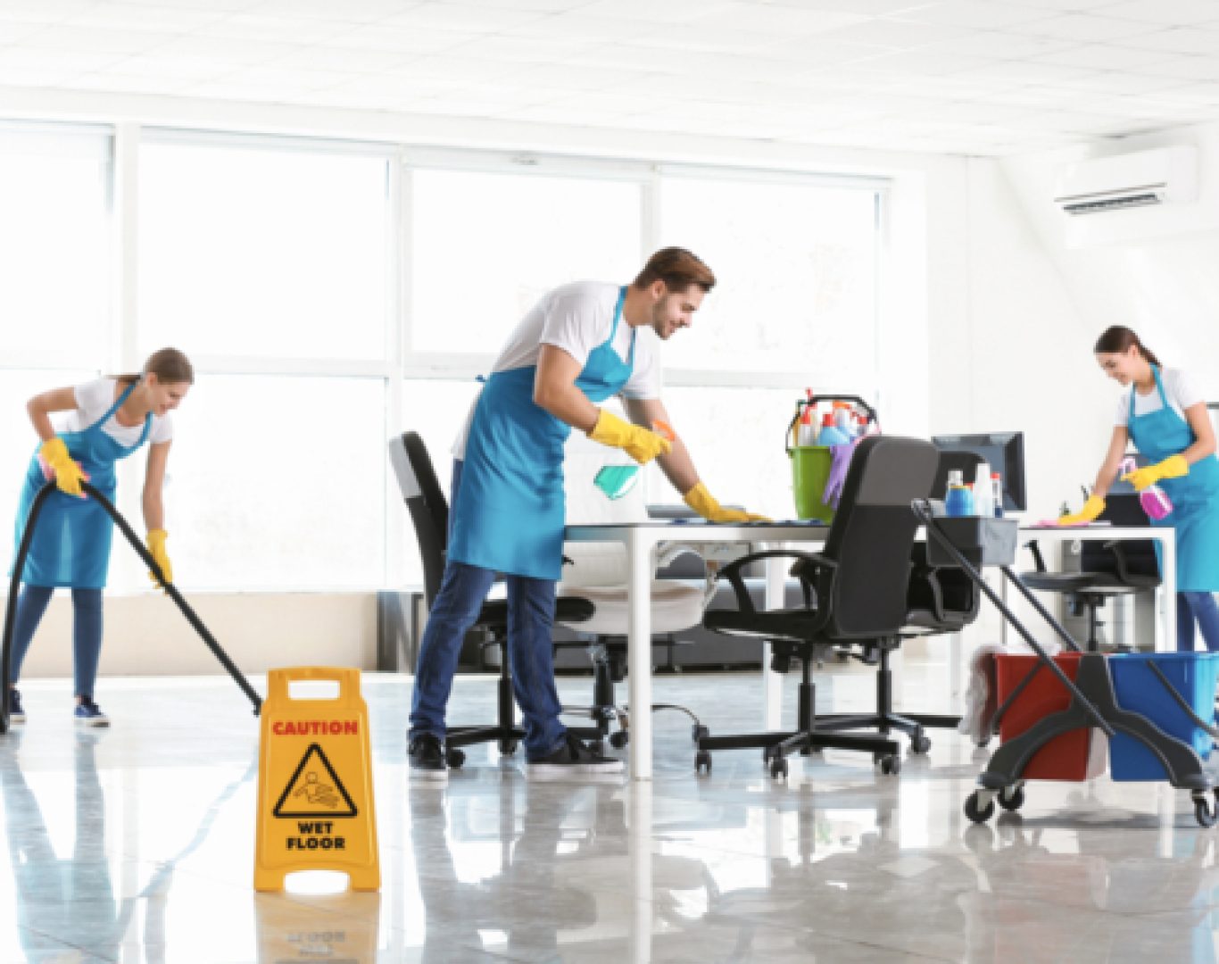 Eco-friendly cleaning in Palm Beach Gardens commercial property